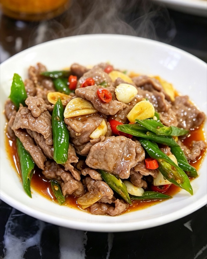 汕頭牛宴 尖椒炒牛肉 AI 菜品圖